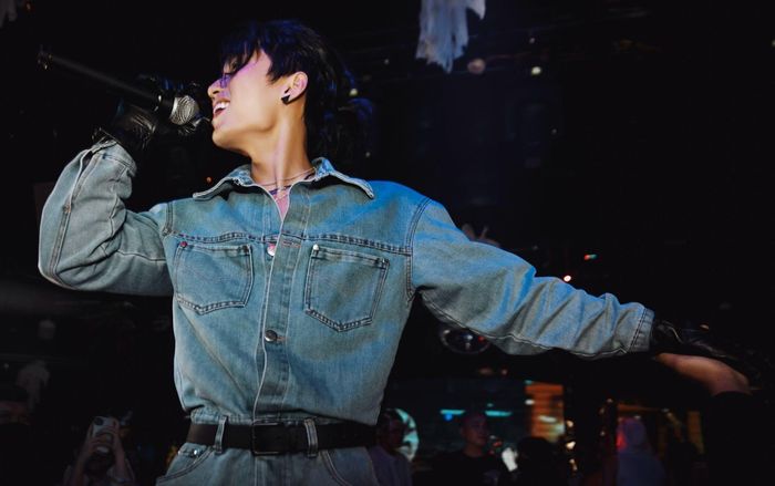 MONO cháy hết mình tại bữa tiệc Halloween Night Shark Club