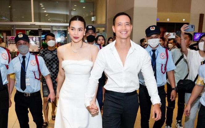 Hồ Ngọc Hà tiết lộ bị Kim Lý 'bỏ rơi' sau khi có con