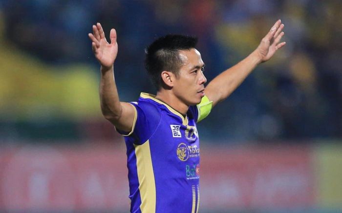 Văn Quyết chia tay V.League 2022?