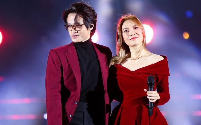 Mỹ Tâm đăng ảnh cảm ơn Hà Anh Tuấn, fan hỏi: 'Cái tấm hôn nhau đâu chị?'