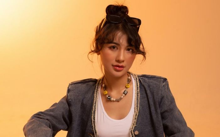 Nga Kin - bóng hồng được chú ý tại 'Nóng cùng World Cup 2022'