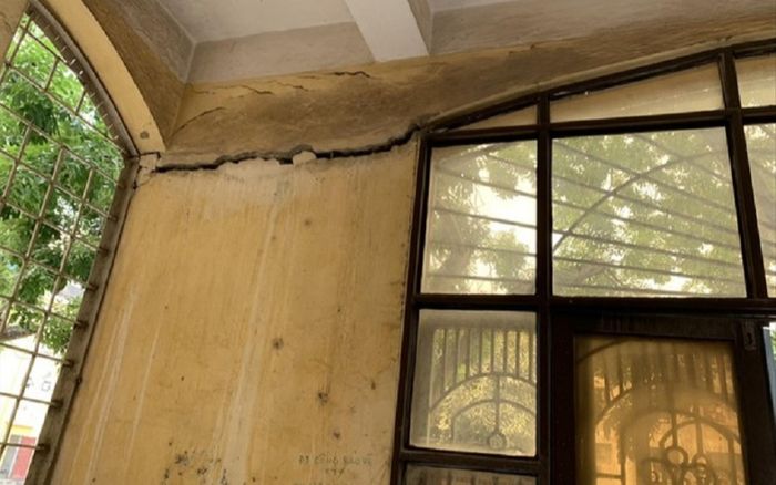 Ký túc xá trường Đại học: Vừa ở vừa run