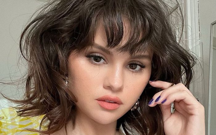 Chuyện gì đang xảy ra với Selena Gomez?