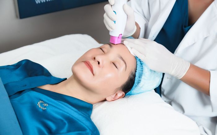 Dàn Sao Hải Ngoại Lựa Chọn Làm Đẹp Tại Ruco