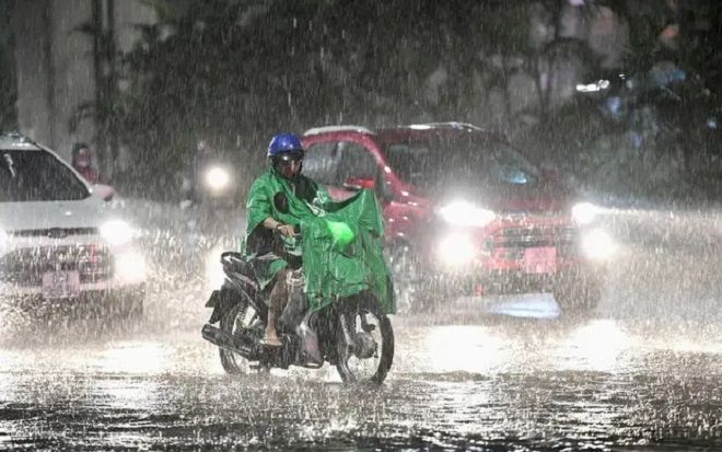 Miền Bắc, miền Trung mưa dông trước khi đón thêm đợt không khí lạnh