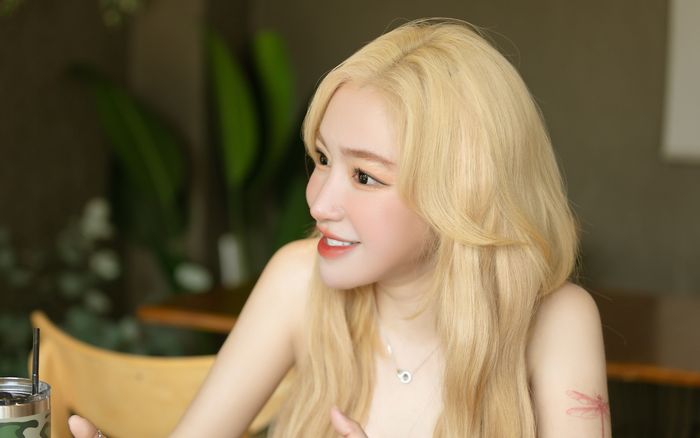 Elly Trần tiết lộ được nhiều người theo đuổi sau khi chia tay chồng Tây