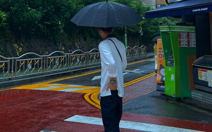 Một nam ca sĩ bị móc túi, mất tài sản có giá trị