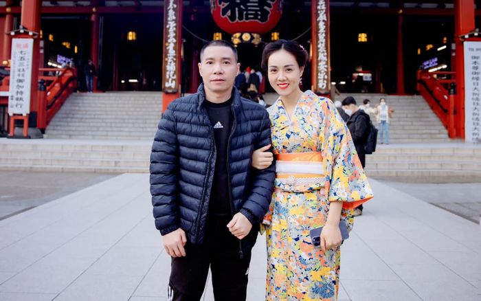 Bà xã tiết lộ tâm trạng của NSND Công Lý khi đi làm trở lại, ẩn ý về mối quan hệ xã giao