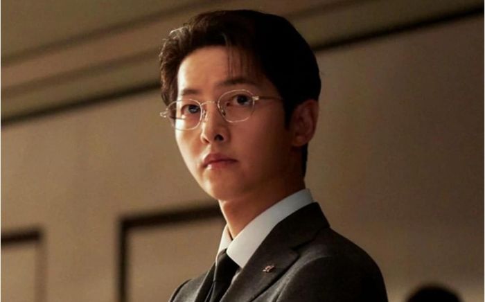 Song Joong Ki tiếp tục nhận tin vui giữa lúc Cậu Út Nhà Tài Phiệt 'trúng số độc đắc'