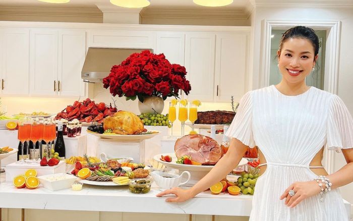 Phạm Hương check-in cơ ngơi sang chảnh tại Mỹ, liên tục vướng nghi vấn mang bầu vòng 2 to bất thường