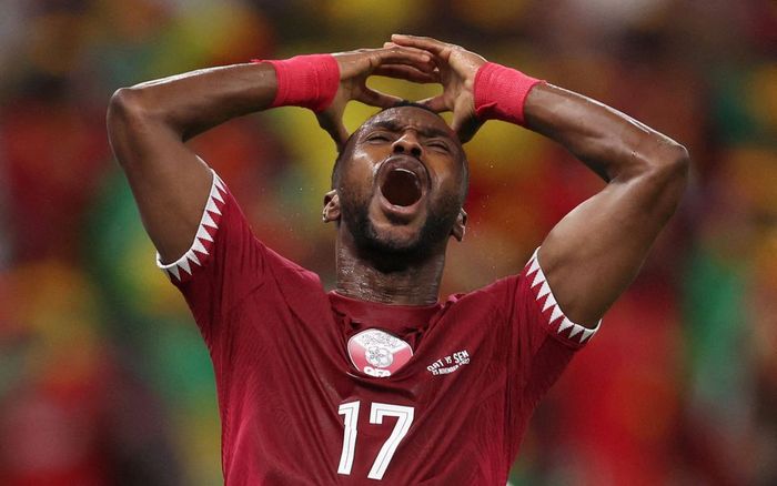 Hai lý do khiến đội chủ nhà Qatar thất bại và bài học cho tuyển Việt Nam