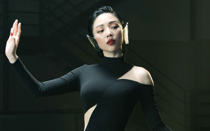 Tóc Tiên khuyên các bà mẹ đừng đặt tên con giống mình