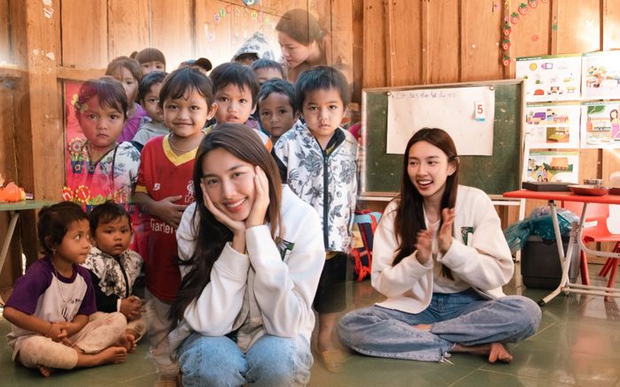 Thùy Tiên khăn gói tới nơi không có điện, không có sóng làm từ thiện: Miss Grand 2021, em có mệt không?