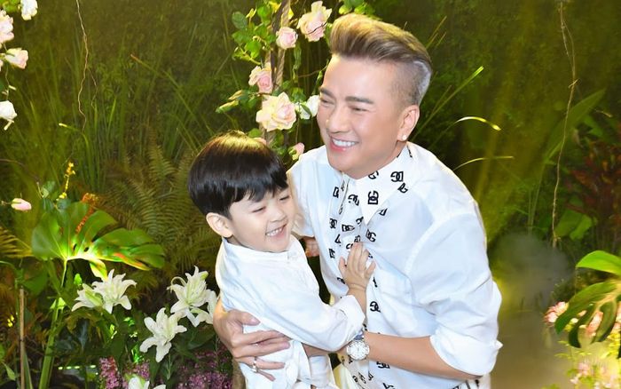 Cách dạy con của Đàm Vĩnh Hưng khiến nhiều người ngưỡng mộ