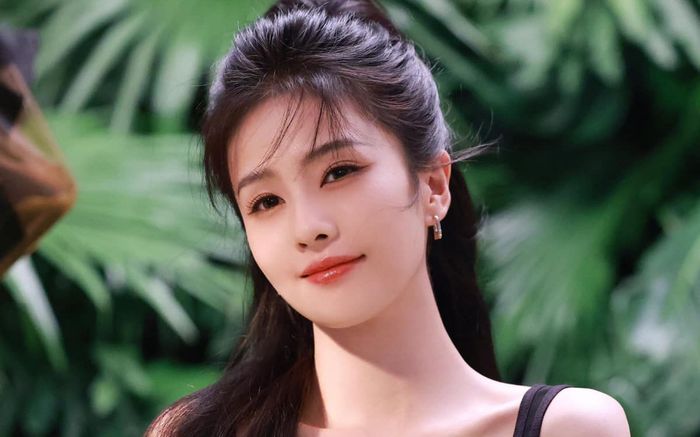 Bạch Lộc sắp công khai người yêu, danh tính nhà trai là ai mà được ủng hộ hơn cả Trương Lăng Hách?