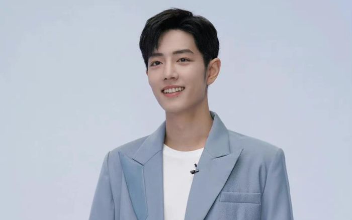 Tiêu Chiến đính chính tin đồn hẹn hò với Dương Tử sau khi lộ loạt ảnh đầy tình tứ