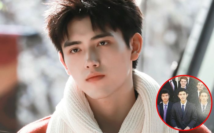 Ảnh thời cấp 3 của Trần Phi Vũ hot trở lại: Đẹp trai đấy nhưng vẫn bị bạn học chiếm hết 'hào quang'