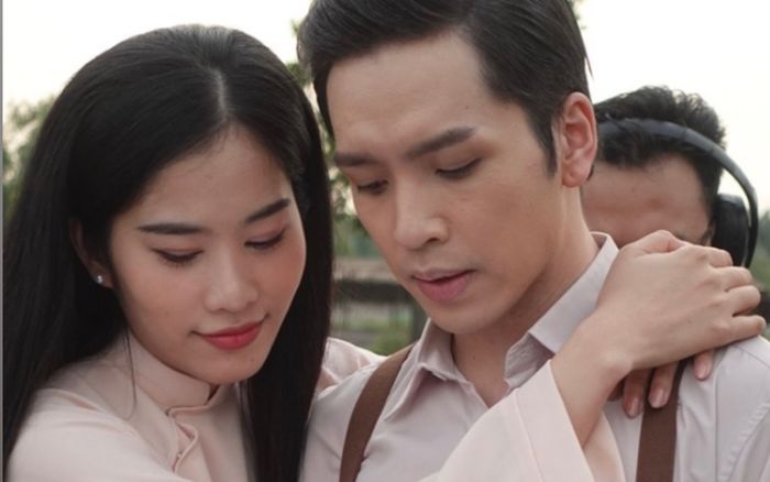 Netizen nghi vấn Nam Em 'diễn giả tình thật' với Bạch Công Khanh giữa ồn ào bị đàng trai 'bơ đẹp'