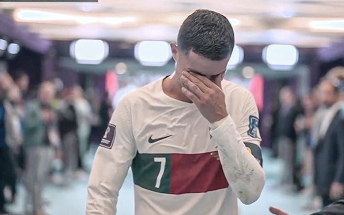 Morocco tiễn Bồ Đào Nha về nước, Ronaldo khóc nức nở