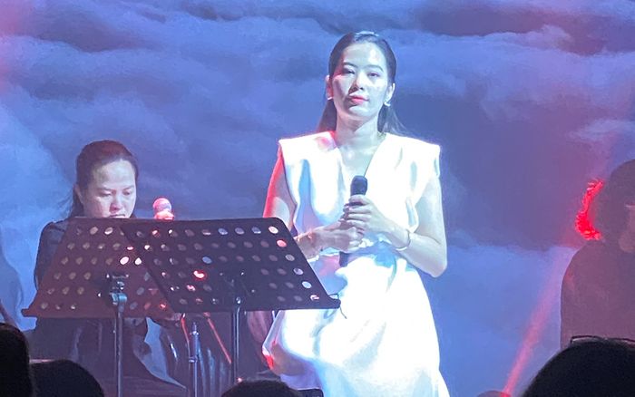 (Độc quyền) Nam Em lần đầu lộ diện sau ồn ào tình cảm với Bạch Công Khanh: 'Mong một ngày bình yên'