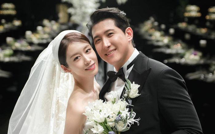 Mới làm đám cưới được 2 ngày, Jiyeon (T-ARA) bất ngờ thông báo tin vui