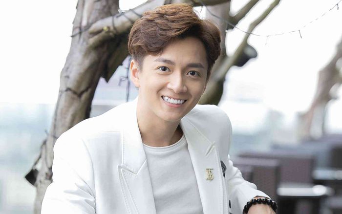 Ngô Kiến Huy bất ngờ tiết lộ lý do dồn sức cho nghệ thuật trong 3 tháng cuối năm