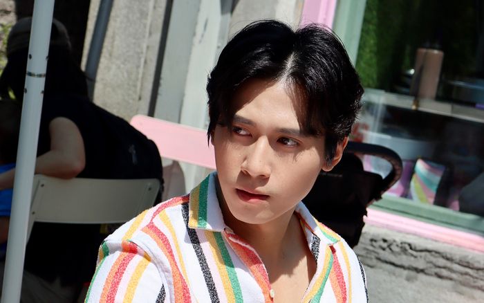 Jason.T công khai bạn gái Tây cực xinh trước giáng sinh