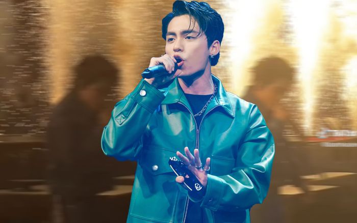 Suýt bị pháo bông bắn trúng khi đang biểu diễn, phản ứng của MONO khiến ai cũng khen ngợi