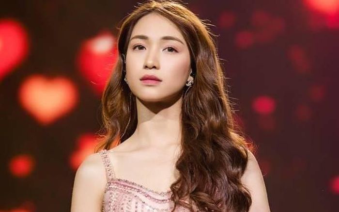 Hòa Minzy thông báo hủy show dịp cuối năm vì vấn đề sức khỏe nghiêm trọng