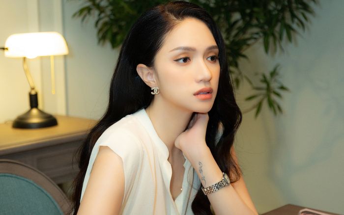 Hậu chia tay Matt Liu, Hương Giang được một nam ca sĩ công khai muốn 'vỗ về'