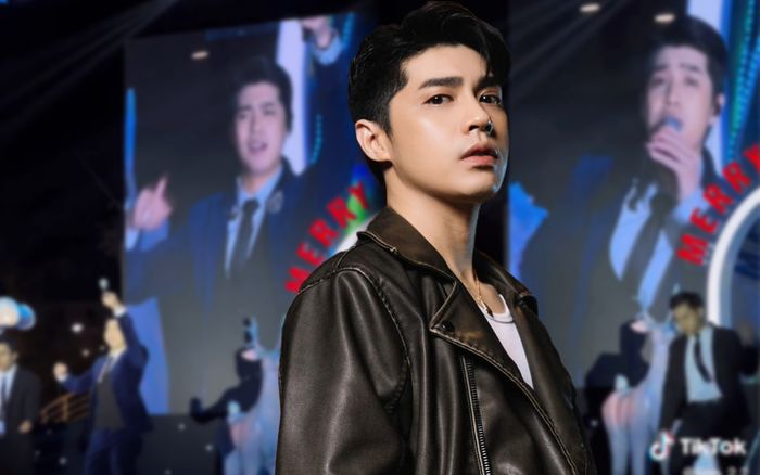 Noo Phước Thịnh qua góc quay từ khán giả: Hát live mượt mà, nhan sắc có khiến fan thất vọng?