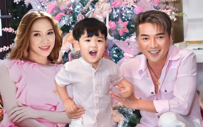 Lộ ảnh Đàm Vĩnh Hưng và Mỹ Tâm diện đồ đôi 'ton sur ton' với Polo, netizen chỉ biết 'ước gì...'