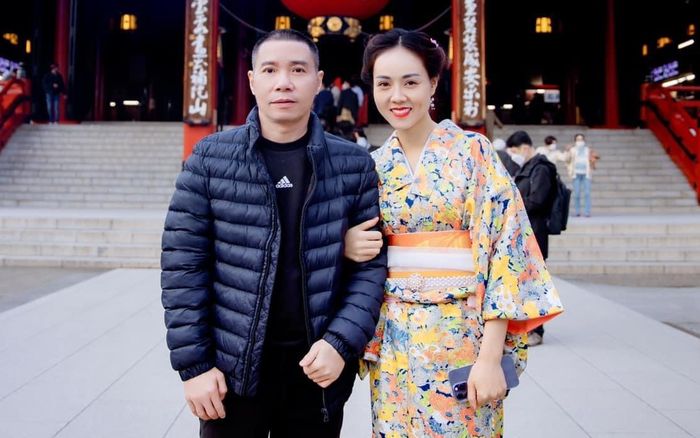 Bà xã NSND Công Lý đăng đàn ẩn ý: Miệng lưỡi không xương trăm đường lắt léo