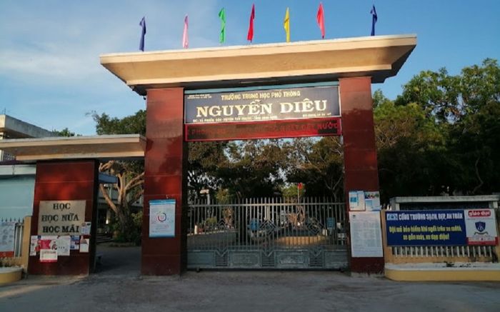 Nữ sinh lớp 10 đột tử trong giờ học thể dục