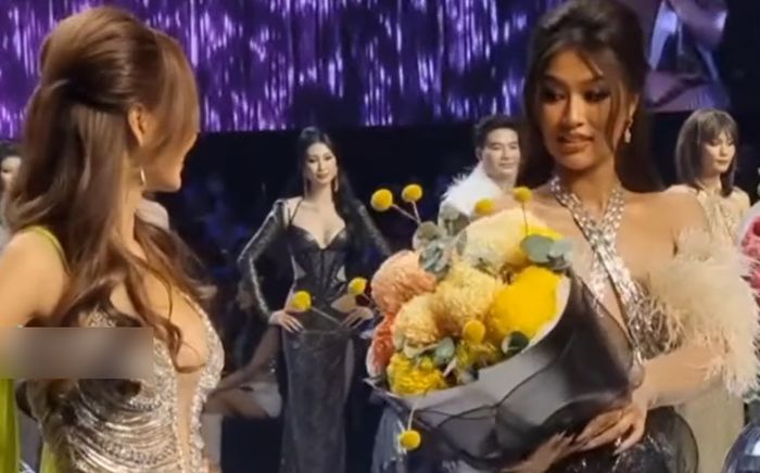 Thiên Ân được khen bởi hành động ấm áp với Tuyết Như: Vậy mà ai nỡ bảo chị lạnh lùng, thái độ