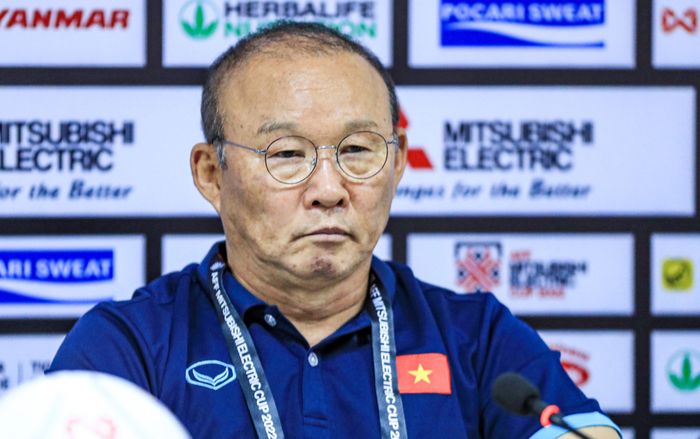 HLV Park Hang Seo: Chờ xem Thái Lan hay Campuchia vào bán kết