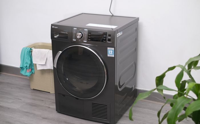 Máy sấy quần áo ngưng tụ giá hơn 8 triệu đồng