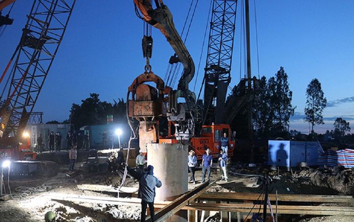 Vụ bé trai 10 tuổi tử vong khi rơi vào trụ bê tông: Vì sao chưa thể tiếp cận thi thể nạn nhân?