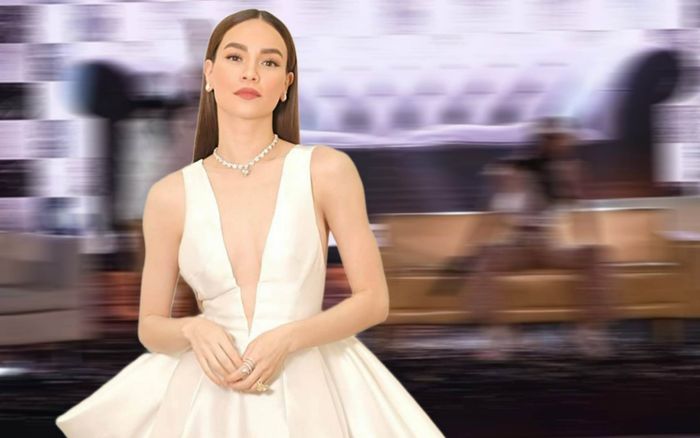 Hồ Ngọc Hà 'mất đồ' trên sân khấu, dân mạng truy hô: 'Ai là người lấy?'