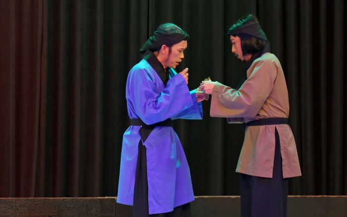 NSƯT Hoài Linh và nghệ sĩ Minh Nhí lăn xả cho sân khấu kịch dịp Tết Nguyên Đán