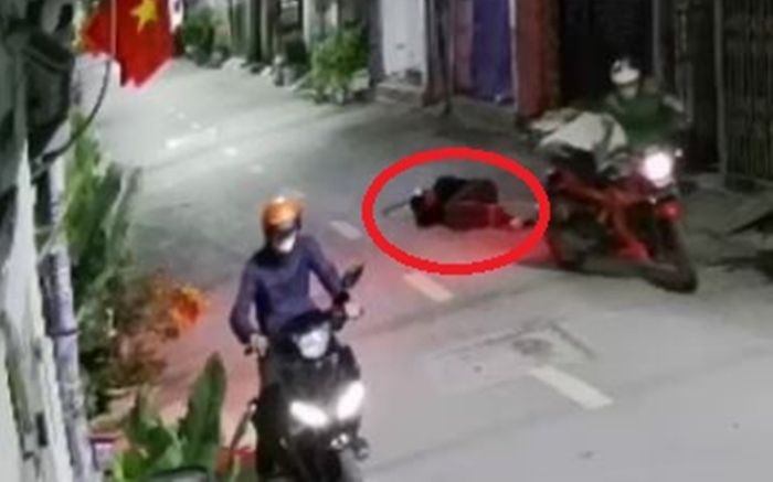 Nhậu say rồi ngủ ngoài đường, nam thanh niên thức dậy tá hỏa khi biết mất thứ quý giá này