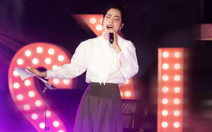 Dân mạng chỉ ra điểm thay đổi của Nam Em khi cover 2 ca khúc nhạc nước ngoài bằng lời Việt