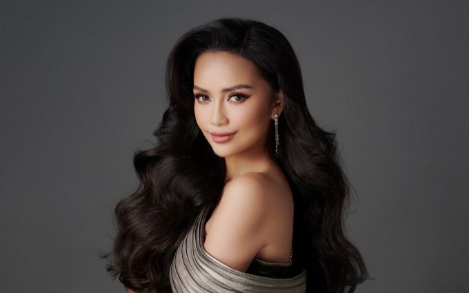 Chiến binh Ngọc Châu tại Miss Universe: Thành tích học tập xuất sắc từ bé, luôn nỗ lực trau dồi tiếng Anh