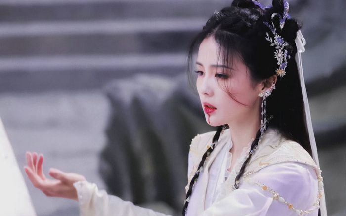 Mới đầu năm Bạch Lộc đã gặp hạn lớn, bộ phim được kỳ vọng nhất có nguy cơ nằm kho vĩnh viễn