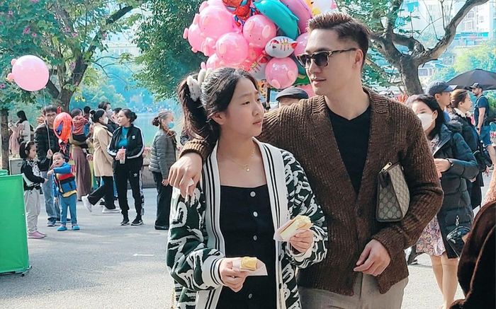 Con gái Mạnh Trường ngày càng ra dáng thiếu nữ được dự đoán nối nghiệp bố