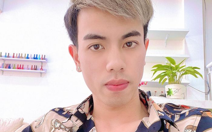 Chân dung nghi phạm đâm tử vong người yêu cũ: Từng là anh thợ cắt tóc 'siêng' thả thính trên MXH