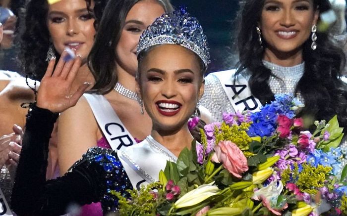 Bị tố gian lận, tân Miss Universe 2022 đáp trả ra sao?