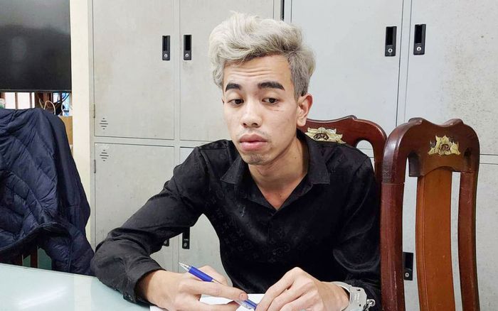 Khởi tố thợ cắt tóc sát hại người yêu cũ giữa phố Hà Nội