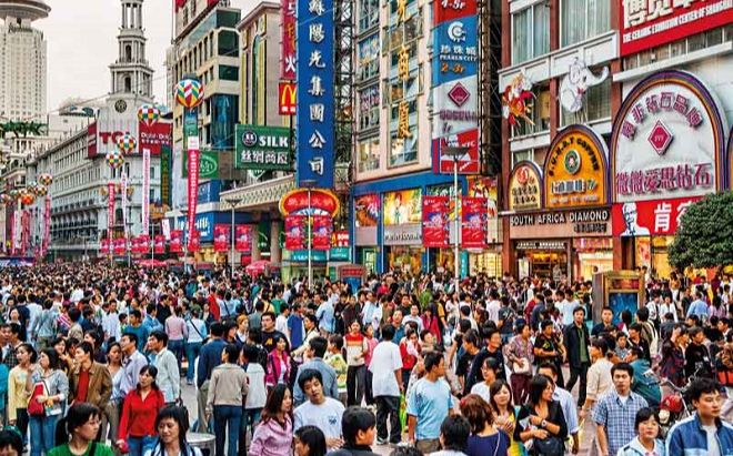 Dân số Trung Quốc giảm lần đầu tiên trong 60 năm