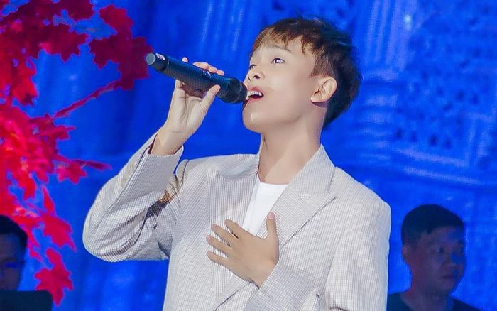 Hồ Văn Cường tiếp tục gặp sự cố, danh ca Ngọc Sơn và Bầu Thụy đang trực tiếp xử lý